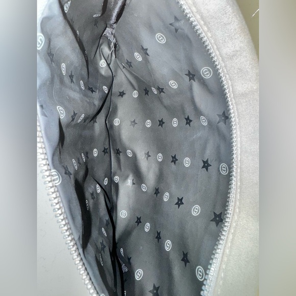 Dior Clutch - Picture 4 of 6